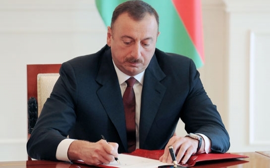 ilham aliyev signs 2